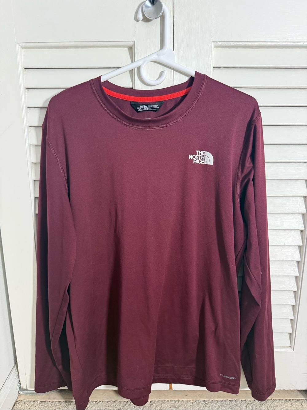 The North Face Men’s Long Sleeve Crew - Burgundy